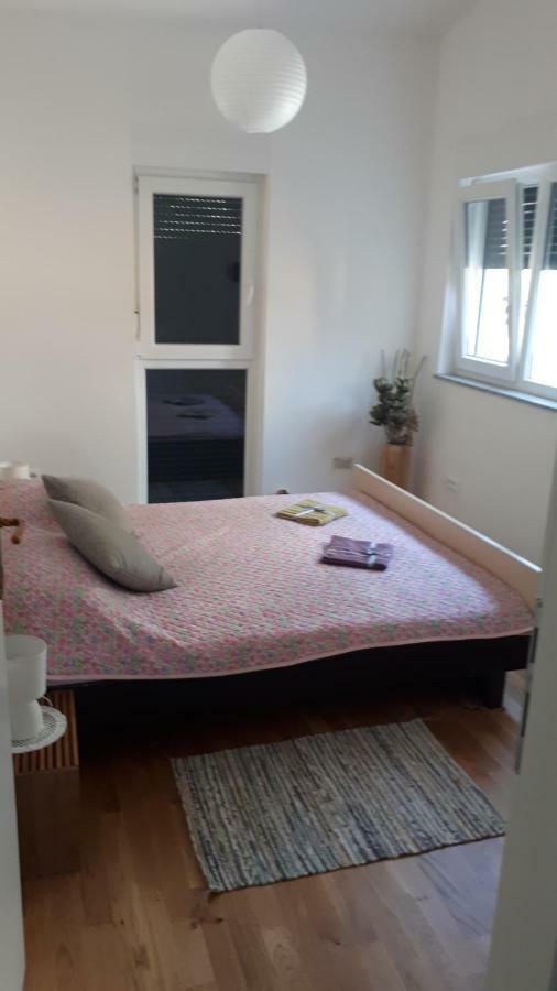 Apartment Jasmina Rijeka Exteriör bild
